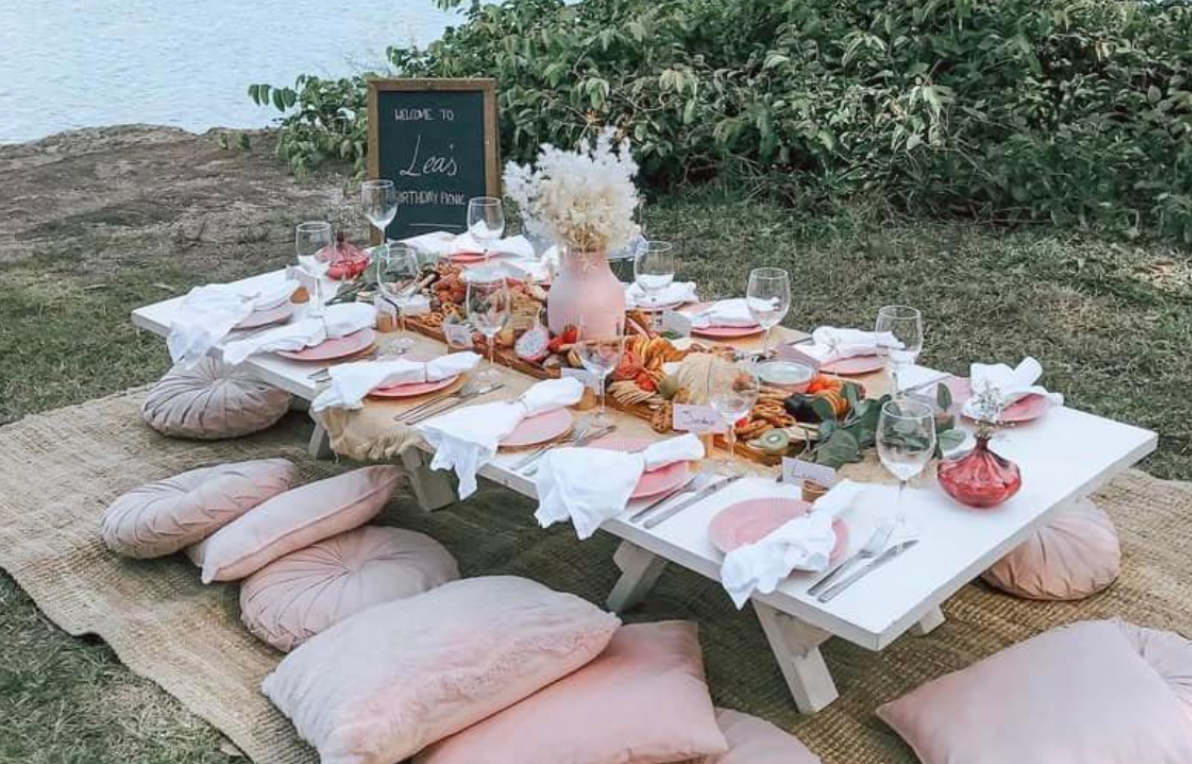 Untitled design (2) Polly's catering byron